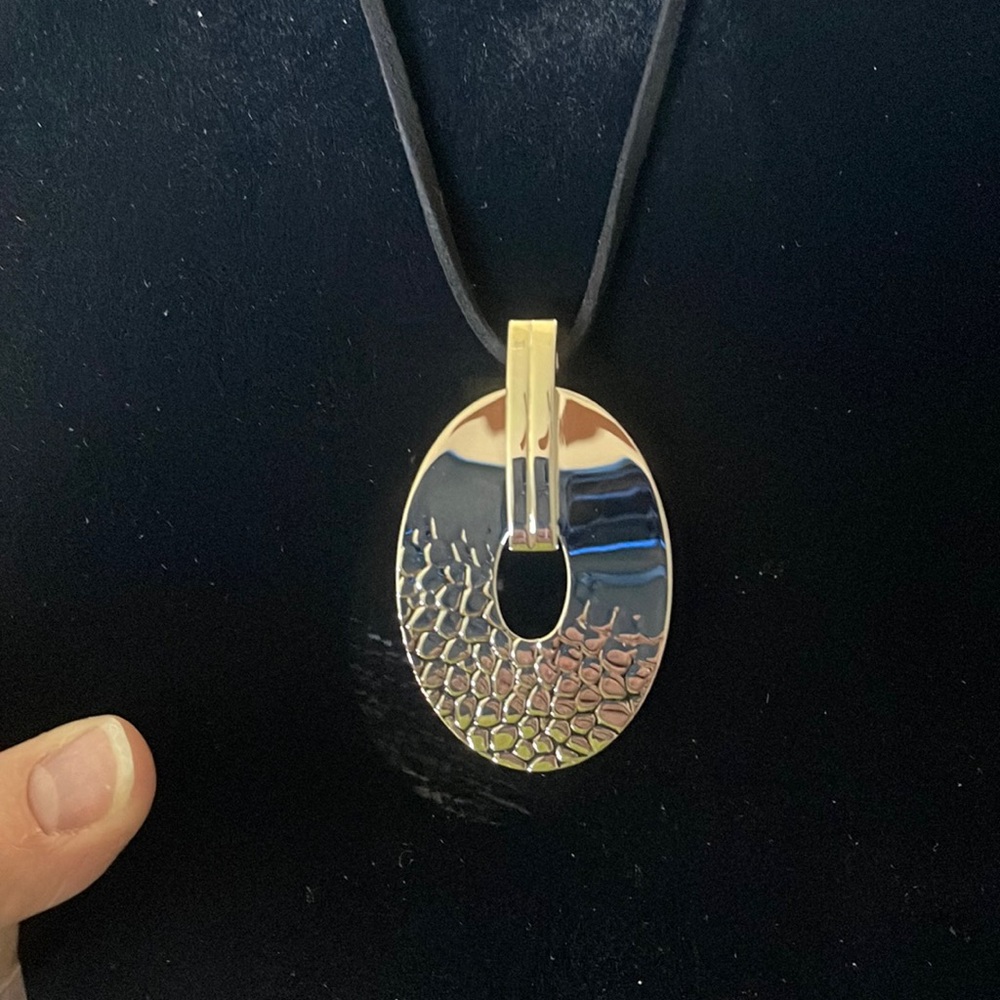 3/$25 🍀Lia Sophia necklace